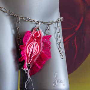 CHAINED VULVA PANTIES XS-L