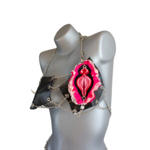 LATEX TOP W VULVA CHARM XS-L